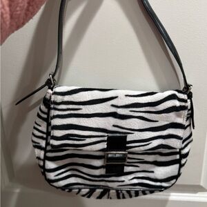 Stylish Zebra Print Shoulder Bag